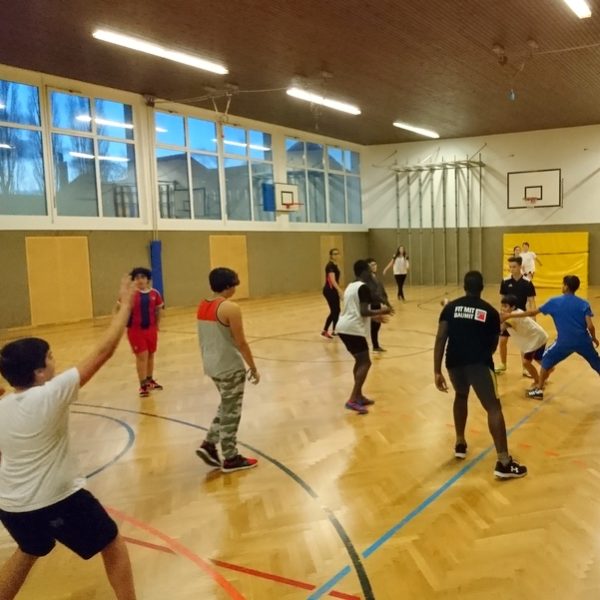 Flag Football Training mit den Stonefield Raptors