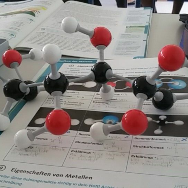 Chemieunterricht erleben