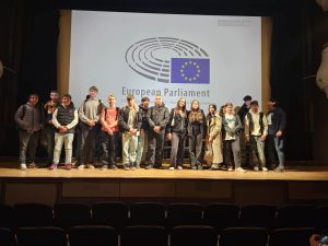 eu parlament4klassen 9mai25 1