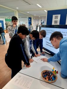Besuch der 2A an der FH Wiener Neustadt fh besuch 2