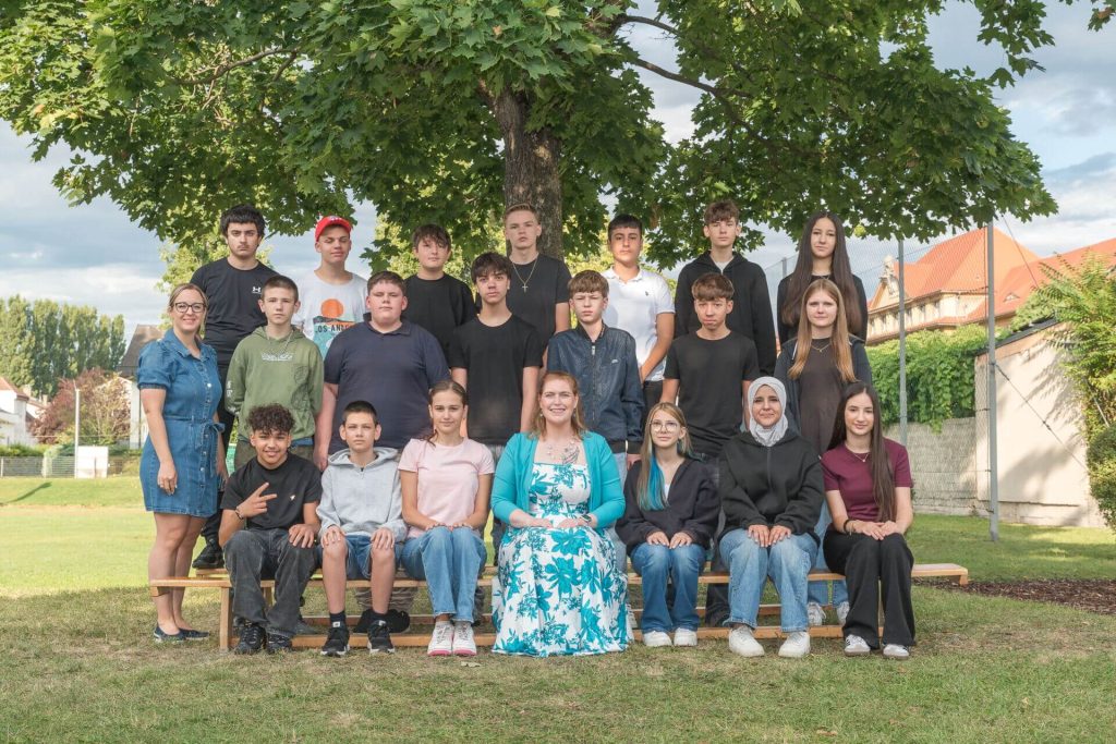 klassenfoto 4b 25 26