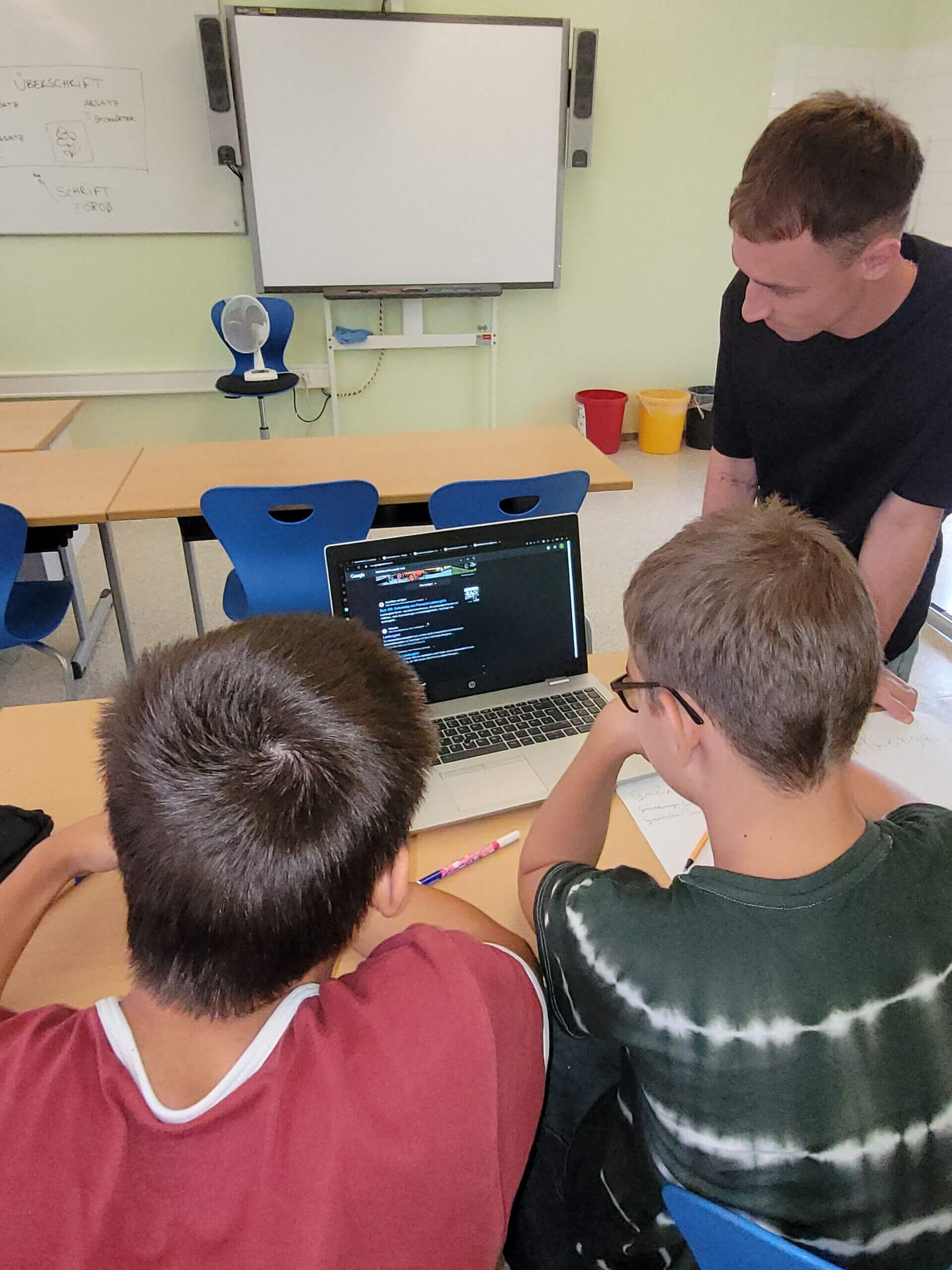 Sommerschule 2023 Sommerschule23 PCgestuetzt1